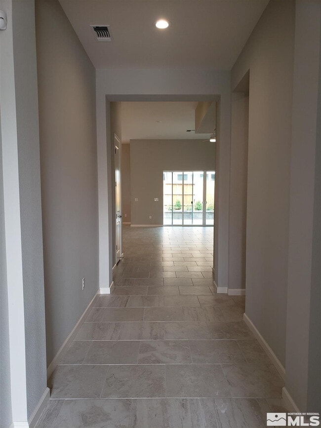 Foto del edificio - 9485 Hawkshead Rd