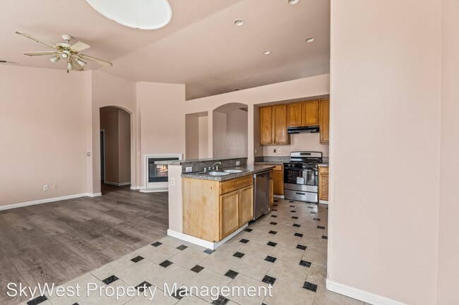 Building Photo - 4 br, 2 bath House - 2142 John Still Dr