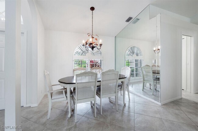Foto del edificio - 626 Lambton Ln