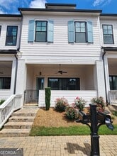 Building Photo - 637 Stickley Oak Way