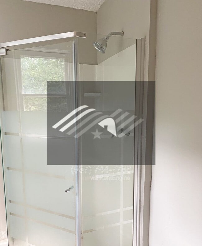 Building Photo - 2141 Philadelphia Dr