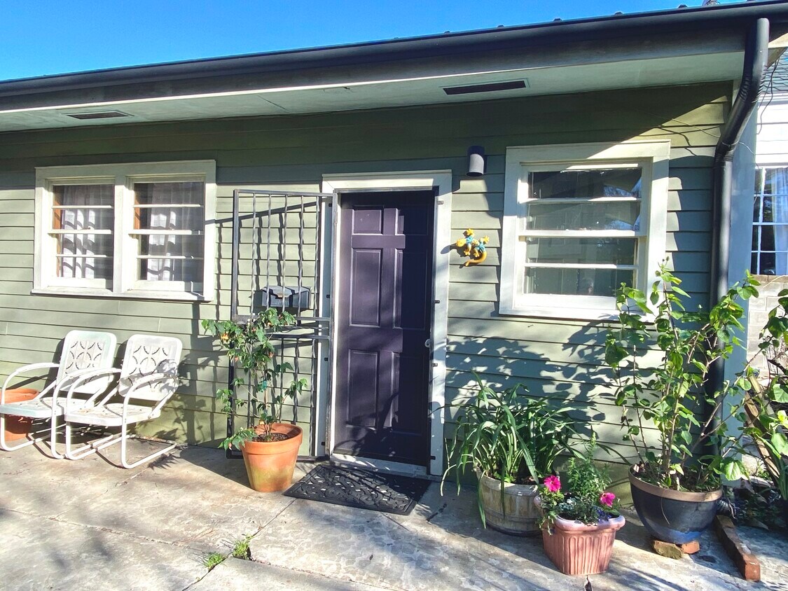 Foto principal - 5105 Laurel St