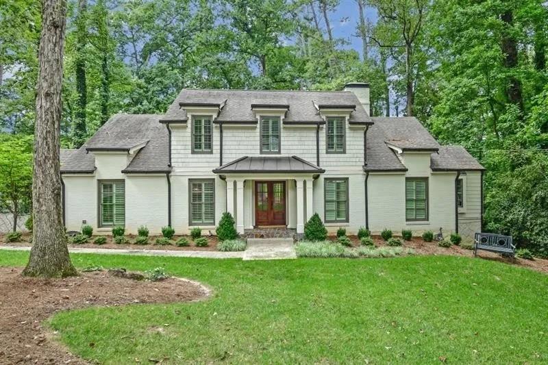 Foto principal - 3776 N Stratford Rd NE