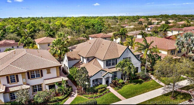 Foto del edificio - 113 Evergrene Pkwy