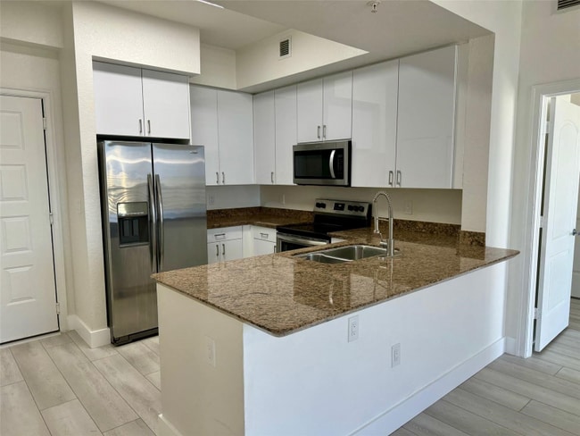 Photo - 1830 Radius Dr Apartment