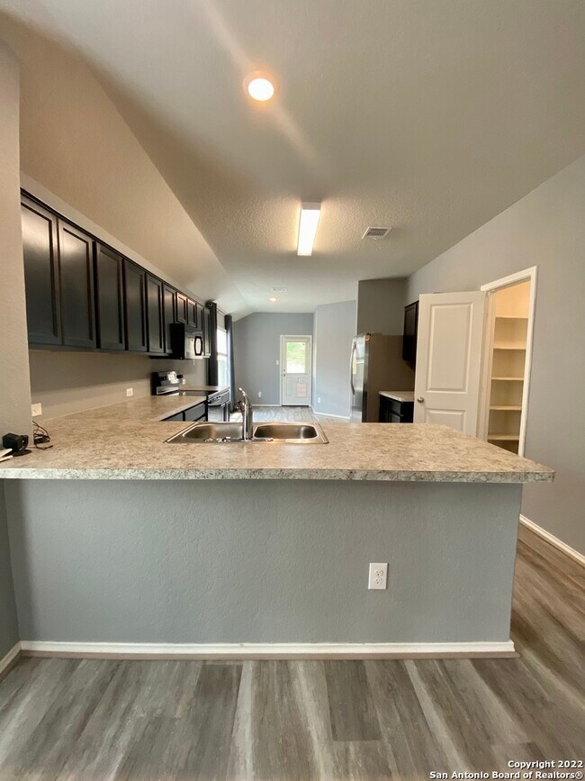 Building Photo - 2328 Black Lark