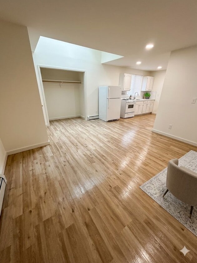 Renovated 2br Loft Apartment(Heat Included) - Renovated 2br Loft Apartment(Heat Included)