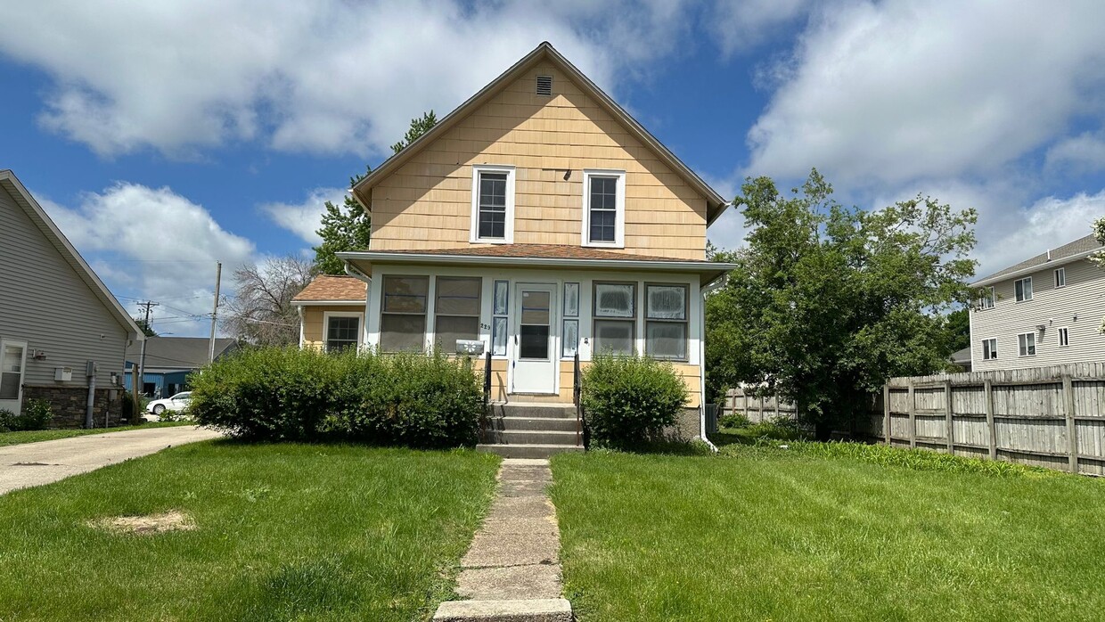 Photo - 229 S Sherman Ave