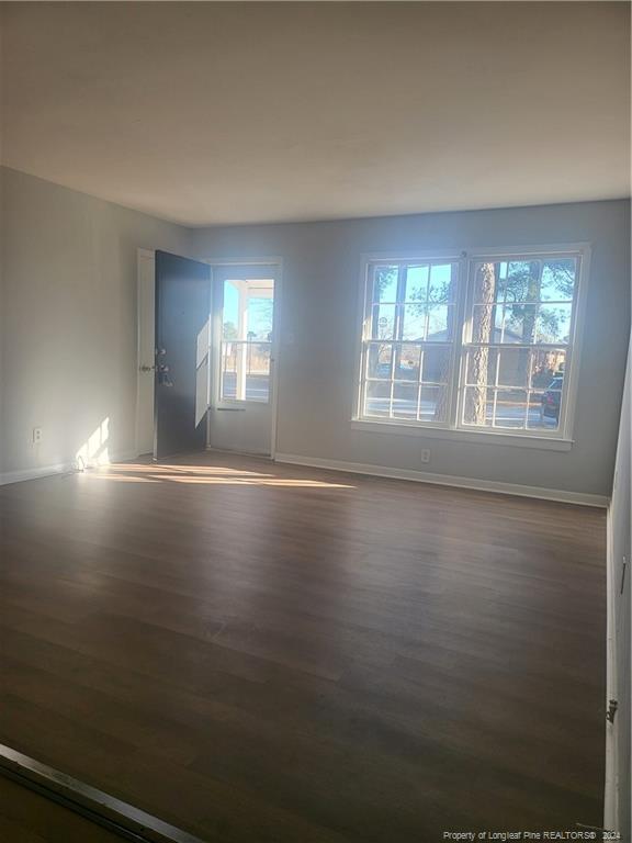Building Photo - 757 Goodyear Dr