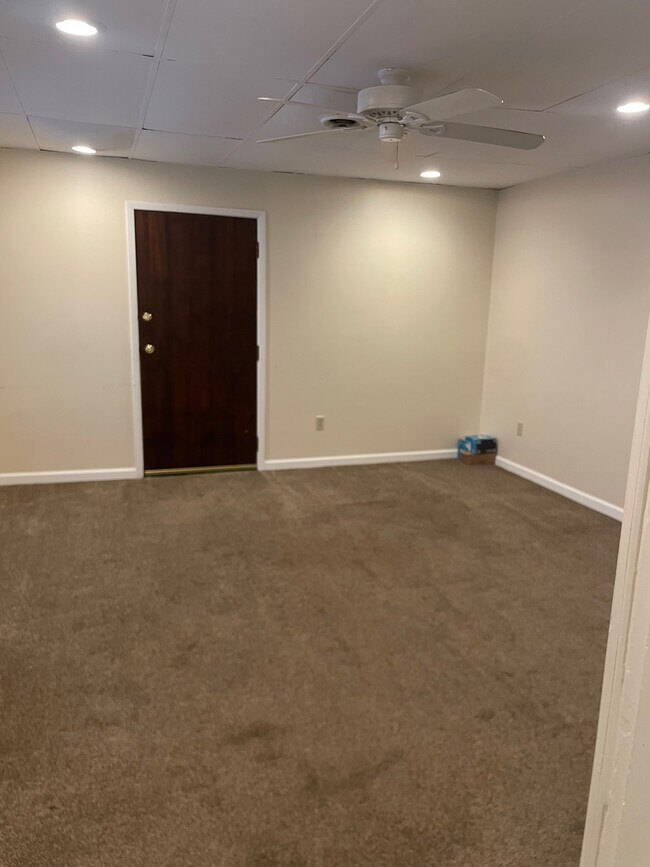 View from Apt. entrance into Living rm - 1602 Lowrie St