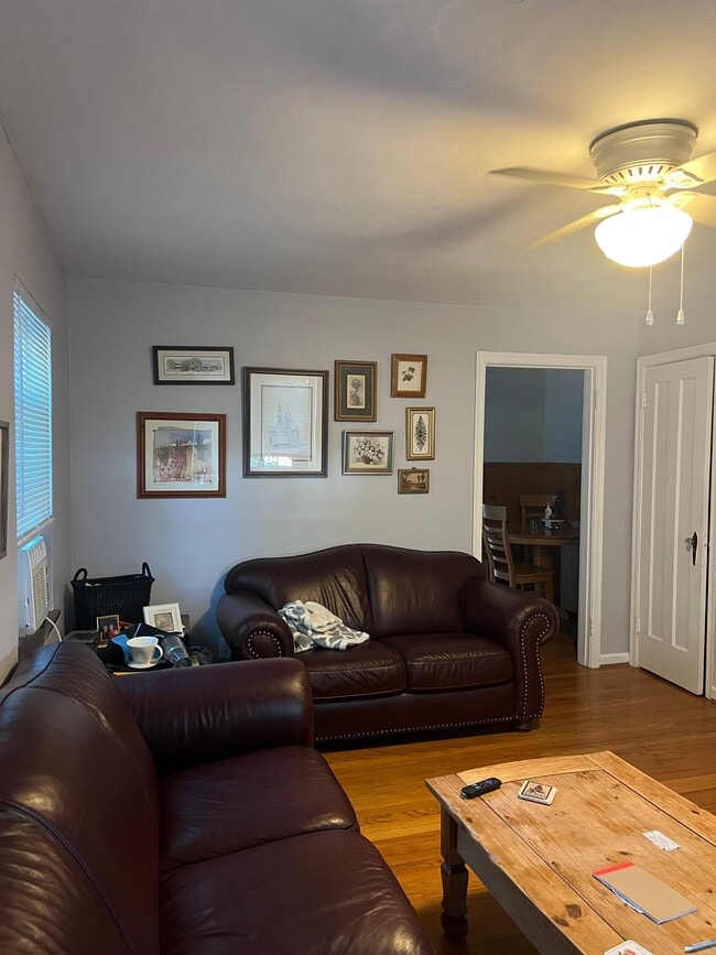 Photo - 4139 Allendale Dr Apartment