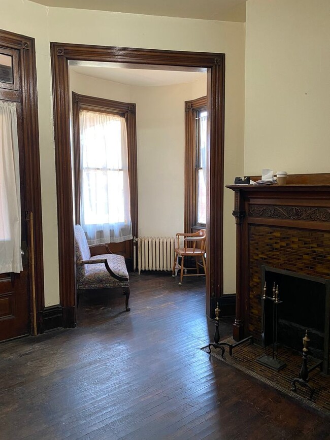 Building Photo - 5442 Stanton Ave
