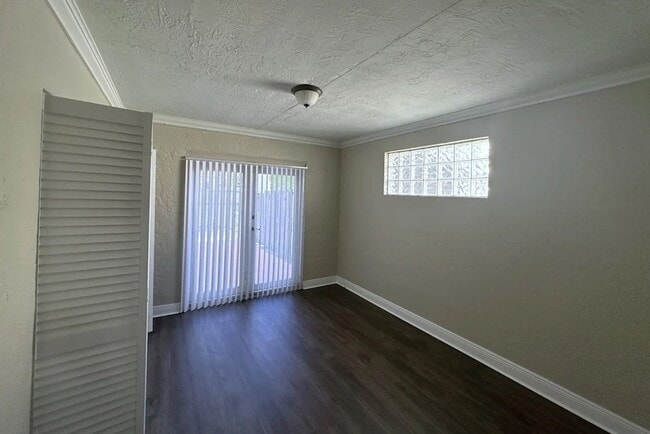 Foto del edificio - 8303 NW 194th Terrace