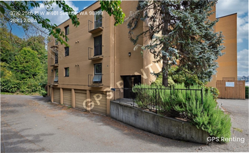 Building Photo - 3710 25th Pl W