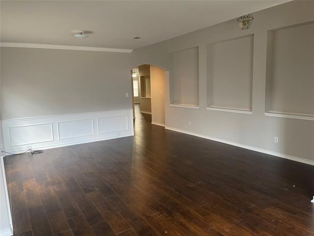 Foto del edificio - 5908 Meadowglen Dr