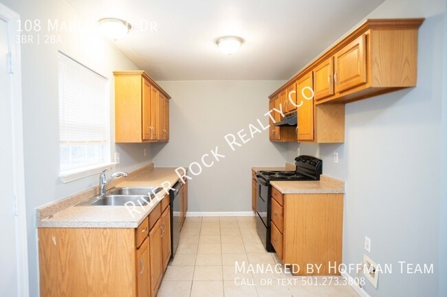 Foto del edificio - 108 Maplewood Drive - LEASE PENDING