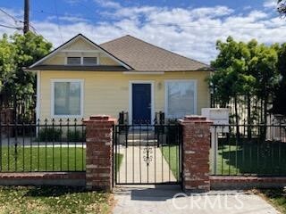Primary Photo - 1110 E Burnett St