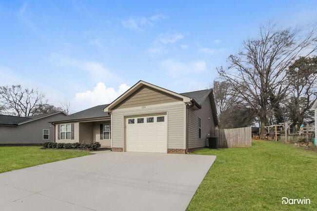 Building Photo - 654 Wilshire Avenue SW, Concord, NC 28027