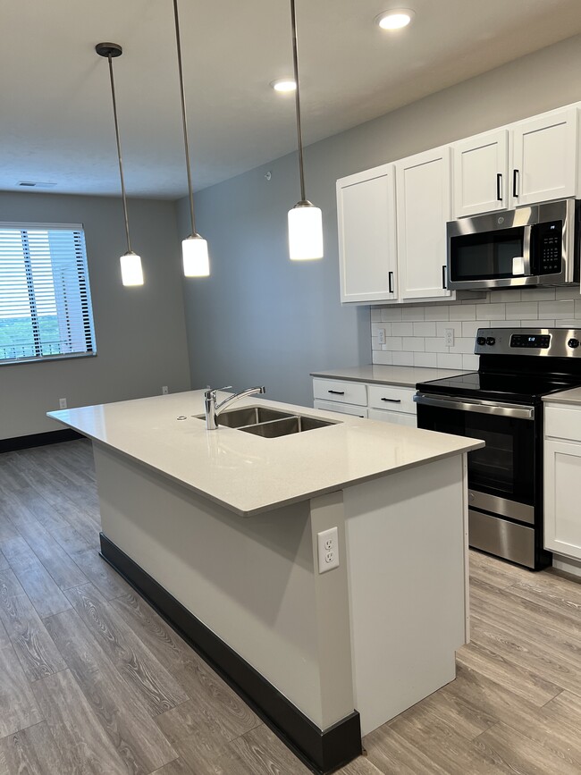 Live Hawthorne Apartments 17665 Welch Plz Omaha, NE