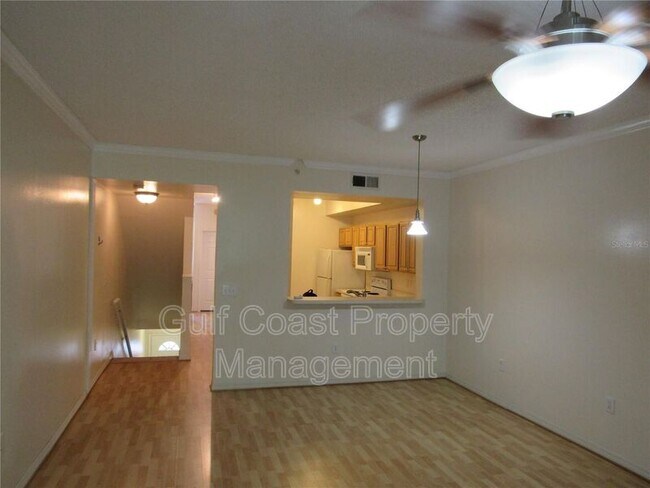 Building Photo - 5691 Bentgrass Dr