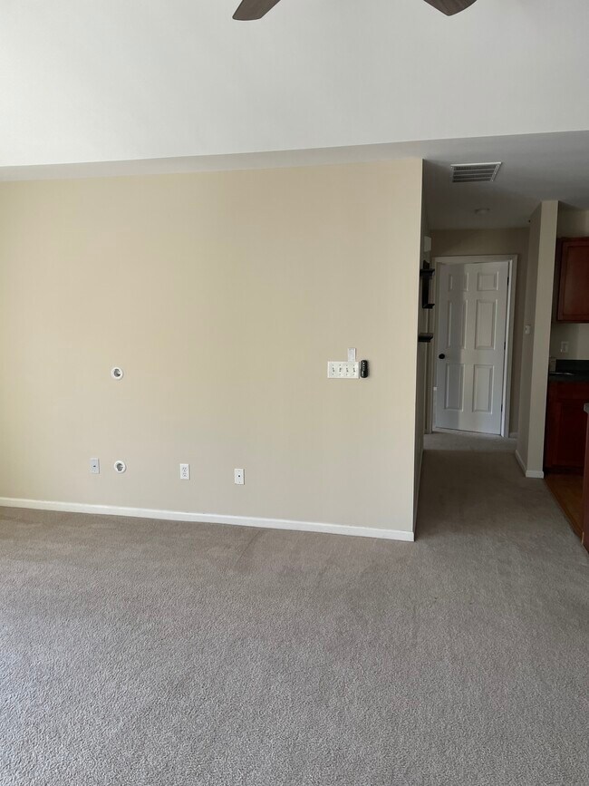 3122 Kneeland Cir Unit 3122, Howell, MI 48843 Condo for Rent in