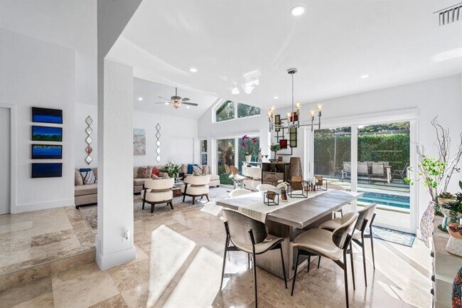 Foto del edificio - 2058 NW 52nd St