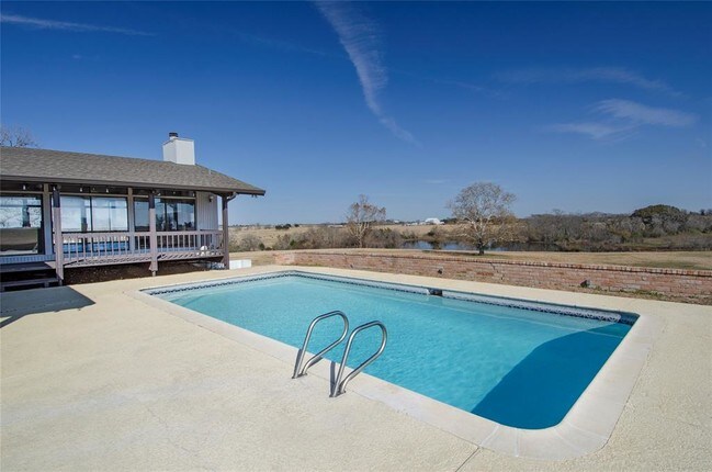 Foto del edificio - 3780 Wonder Hill Rd