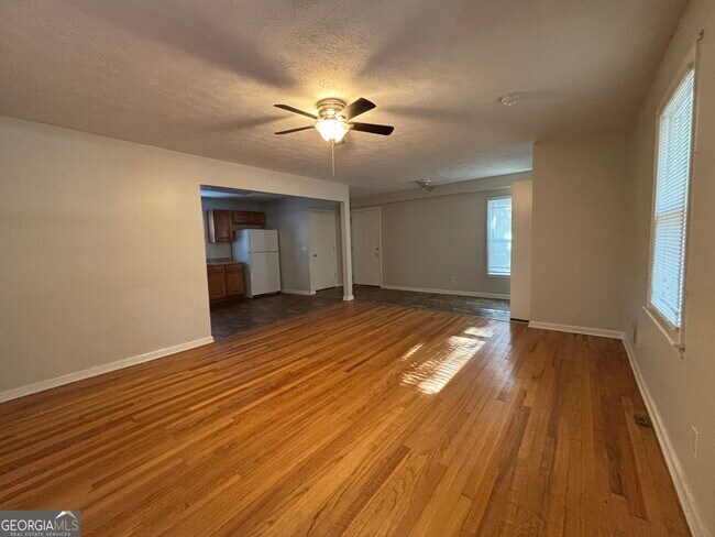 Foto del edificio - 1451 Prospect Rd