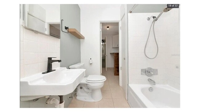 Building Photo - 6412 47th Ave E