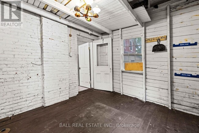 Building Photo - 78 McDonnel St