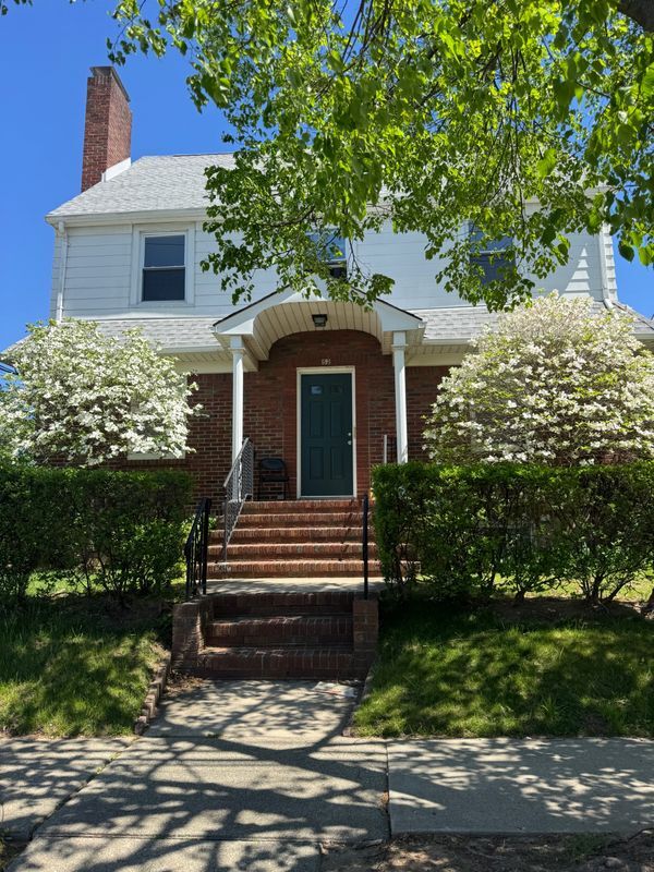 Foto principal - 52 Speer Ave