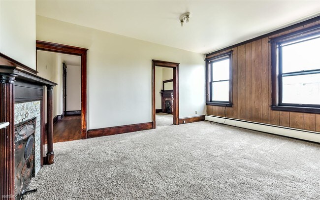 Foto del edificio - 5110 Friendship Ave