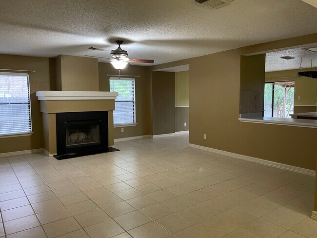 Building Photo - 9611 Alexa Pl