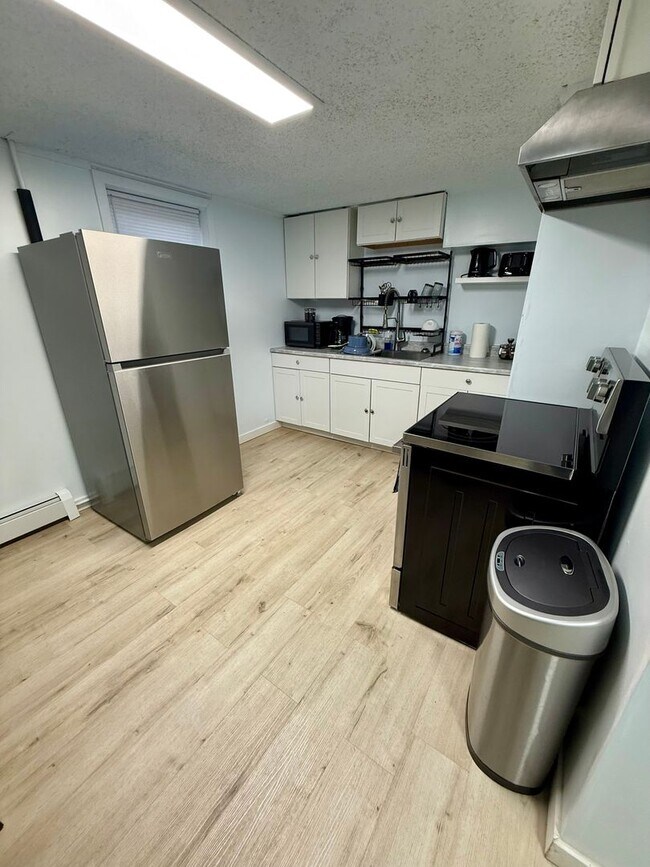 Foto del edificio - 760 8th Ave