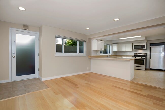 Photo - 1518 5th Ave W Apartment