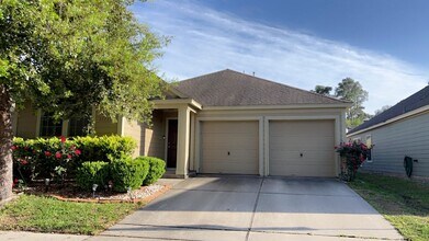 Building Photo - 11115 Pigeon Bluff Dr