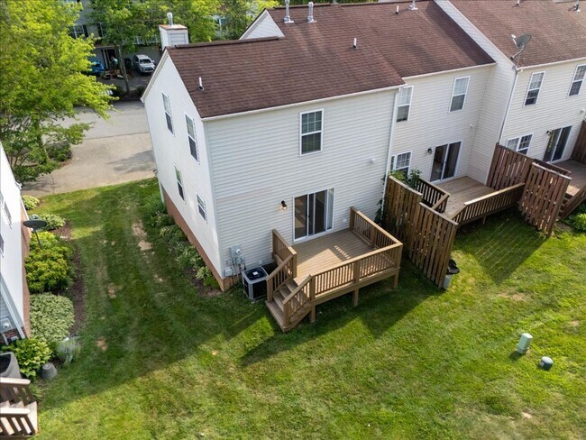 Foto del edificio - Modern Townhome in Prime Location - Christ...