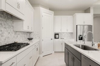 Building Photo - 5403 Macoon Wy