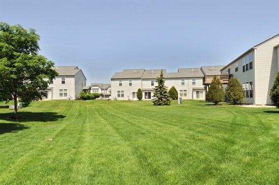 Foto del edificio - 469 Belvedere Ln