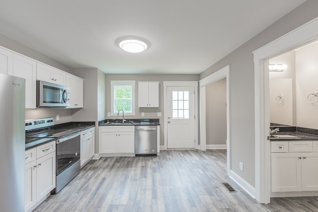 Foto del edificio - 120 Wildwood Ln