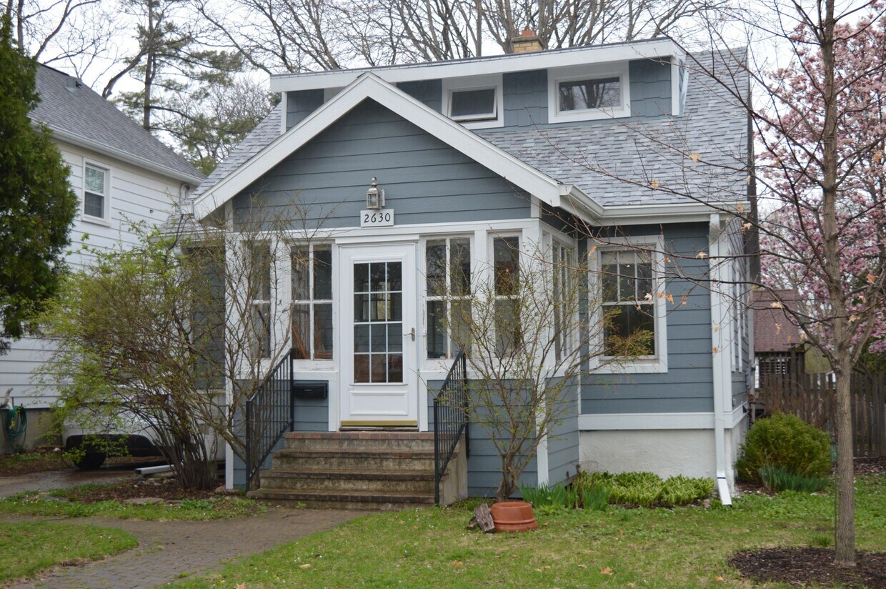 Foto principal - 2630 Hoard St