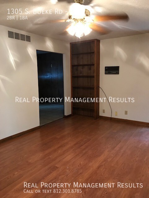 Building Photo - 1305 S Boeke Rd