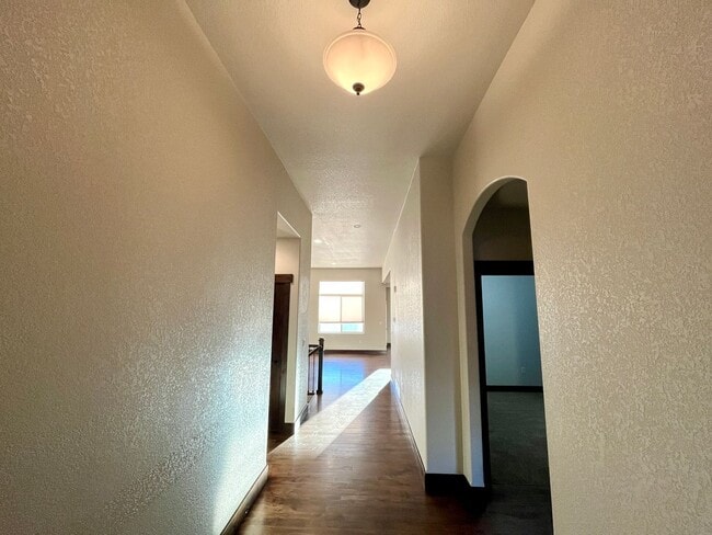 Foto del edificio - 622 Vermilion Peak Dr