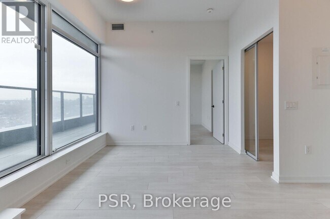 Photo du bâtiment - 1285 Dupont St