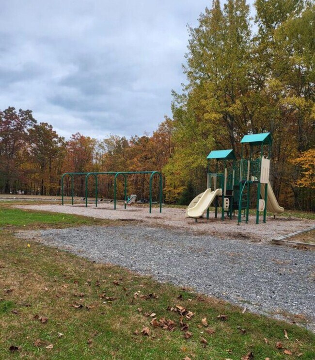 Foto del edificio - 674 Rainbow Terrace