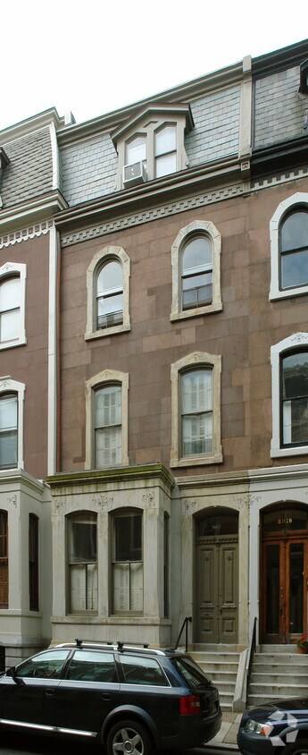 Building Photo - 2216 Delancey Pl