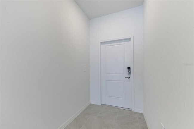 Foto del edificio - 23251 Quasar Blvd