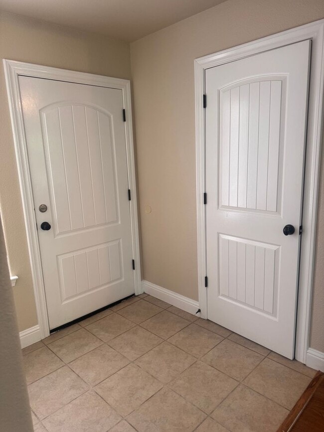 Foto del edificio - Charming 3 Bed/ 2 Bath Home. AVAILABLE NOW!!!!
