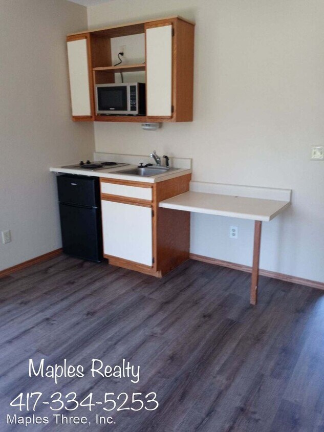 Building Photo - Studio, 1 bath House - 24 Fall Creek Trail...
