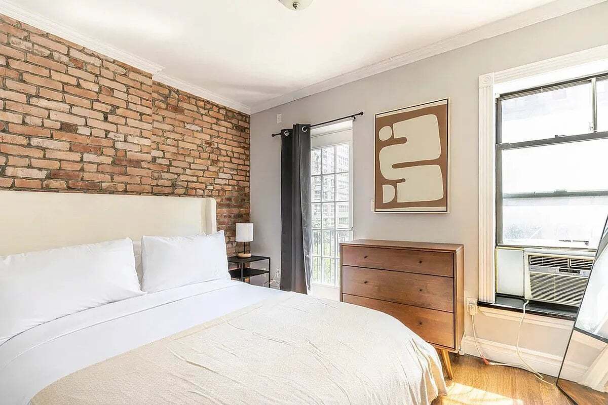 Foto del edificio - 1373 First Avenue